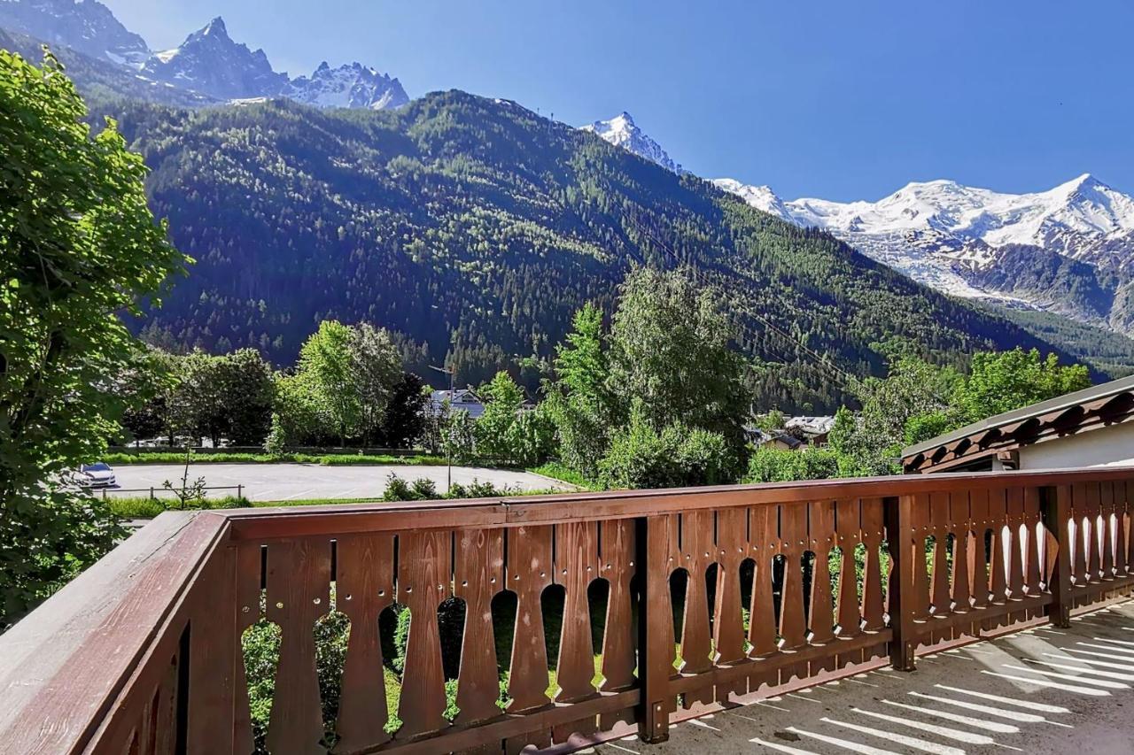 Mont Blanc View Apt In The Heart Of Chamonix ภายนอก รูปภาพ