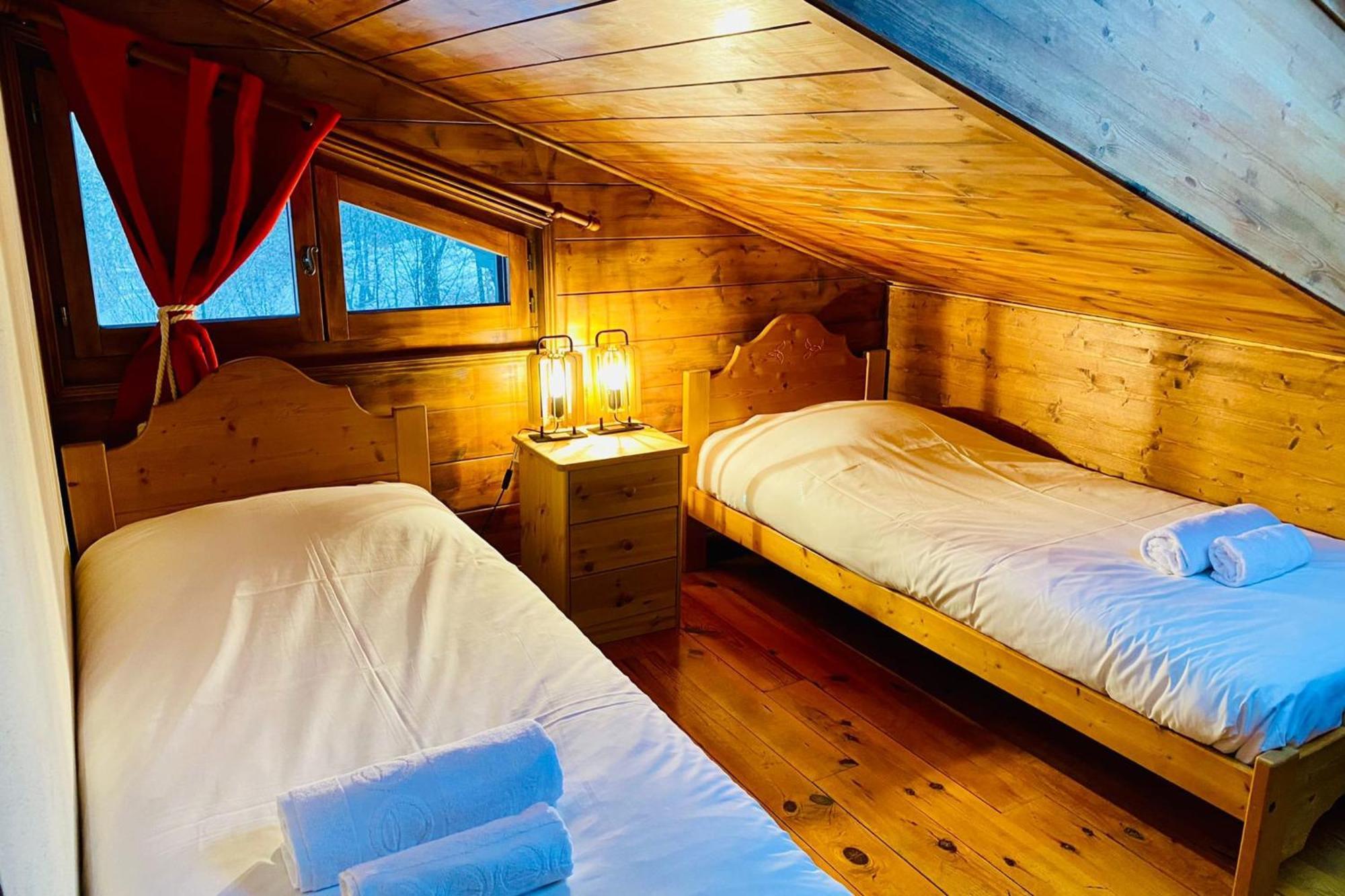 Mont Blanc View Apt In The Heart Of Chamonix ภายนอก รูปภาพ