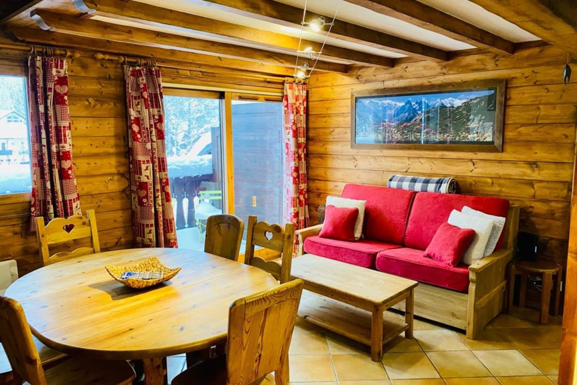 Mont Blanc View Apt In The Heart Of Chamonix ภายนอก รูปภาพ